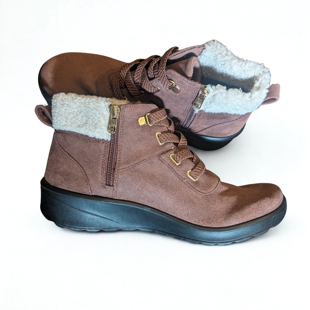Bzees Garner Women Ankle Boots Brown Vegan Suede Vegan Fur Lined Comfort size 9 - Picture 6 of 11